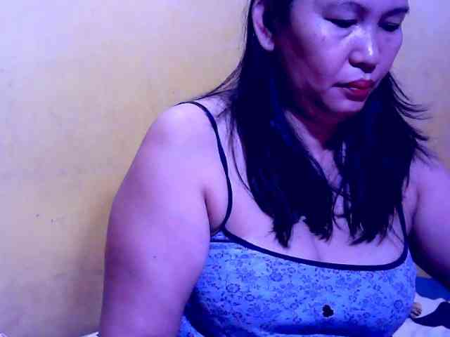 SweetMonlight webcam