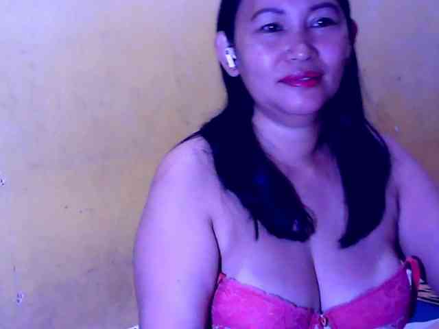 SweetMonlight webcam