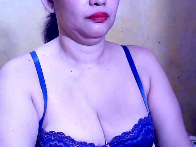 SweetMonlight webcam