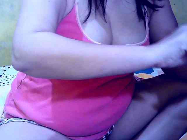 SweetMonlight webcam