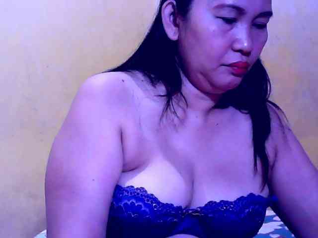 SweetMonlight webcam