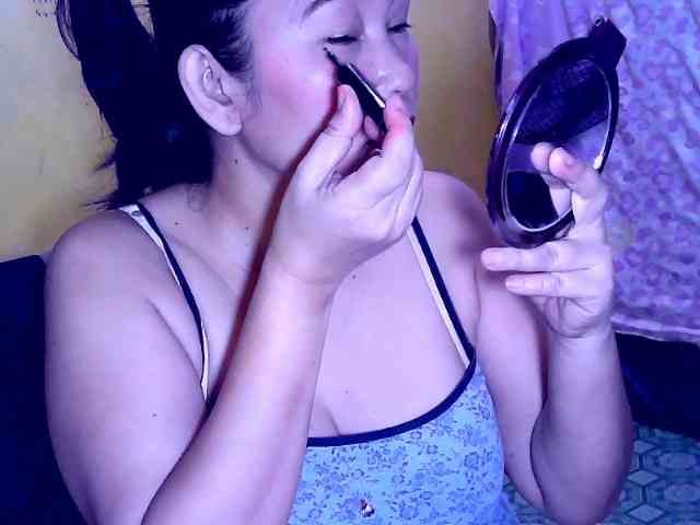 SweetMonlight webcam
