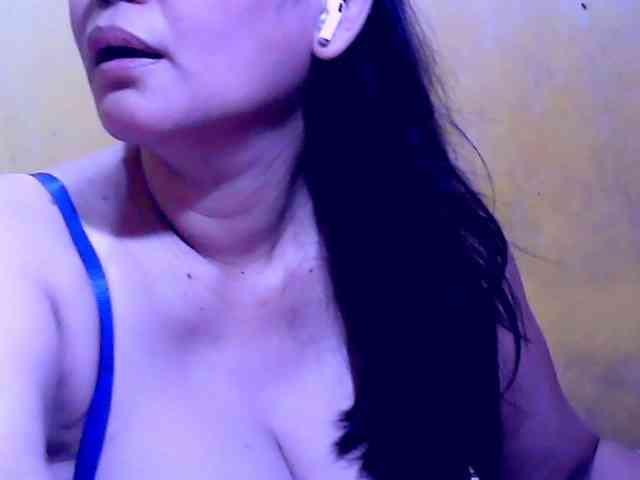 SweetMonlight webcam