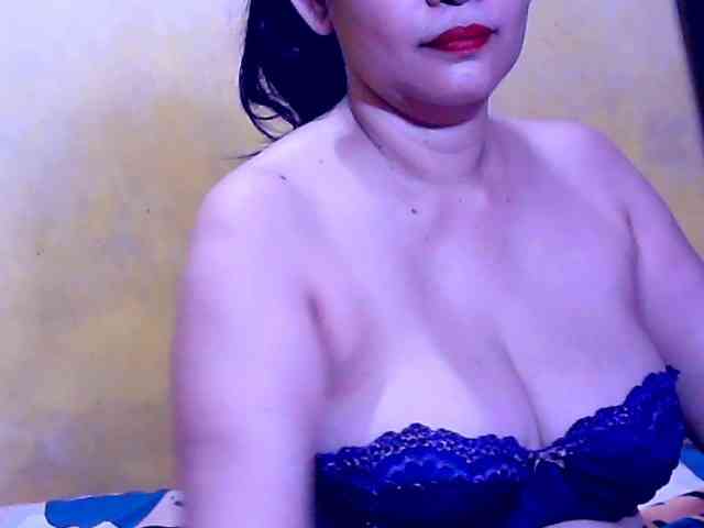 SweetMonlight webcam