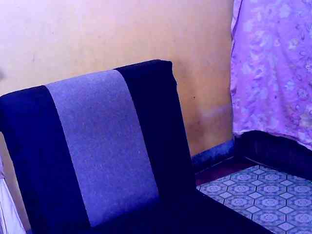 SweetMonlight webcam