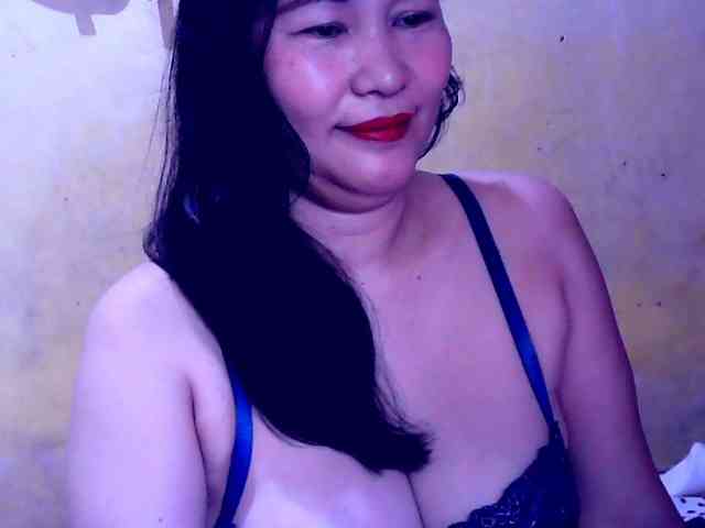 SweetMonlight webcam