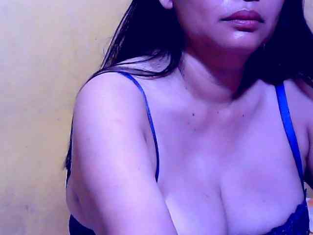 SweetMonlight webcam