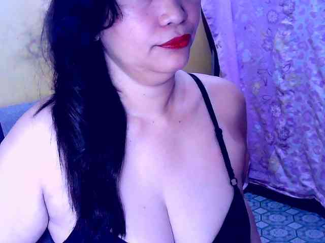 Carmela4u webcam