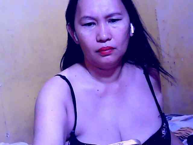 SweetMonlight webcam