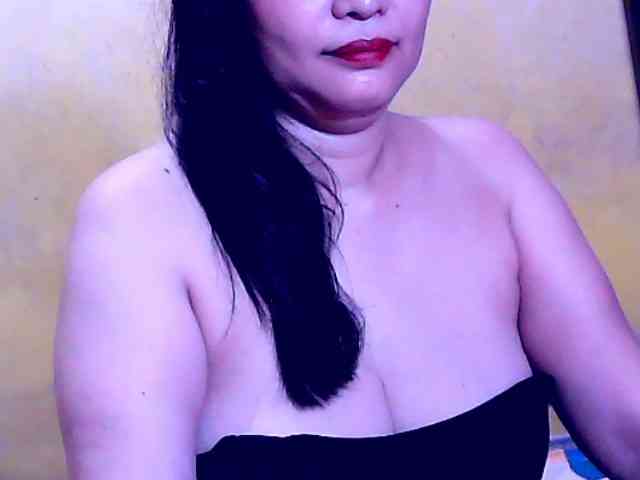 SweetMonlight webcam