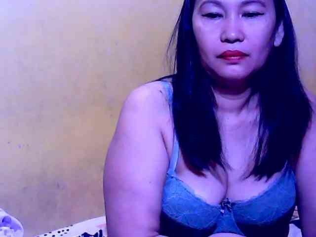 SweetMonlight webcam