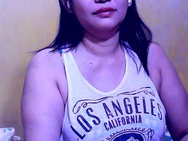 SweetMonlight webcam