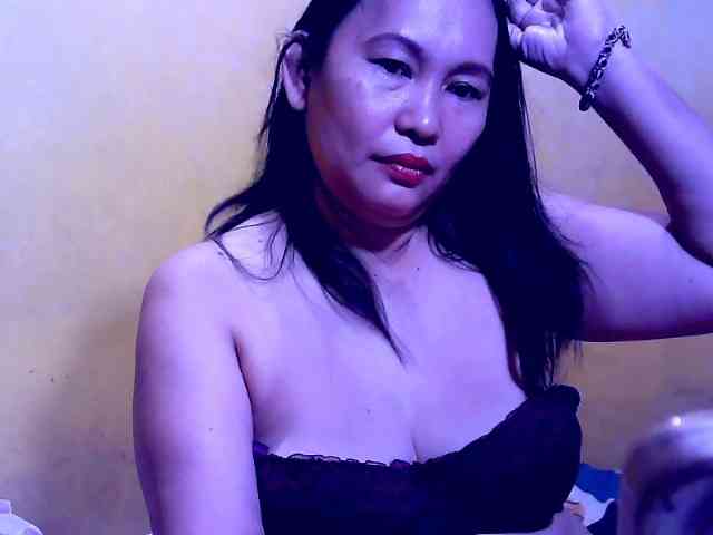 SweetMonlight webcam