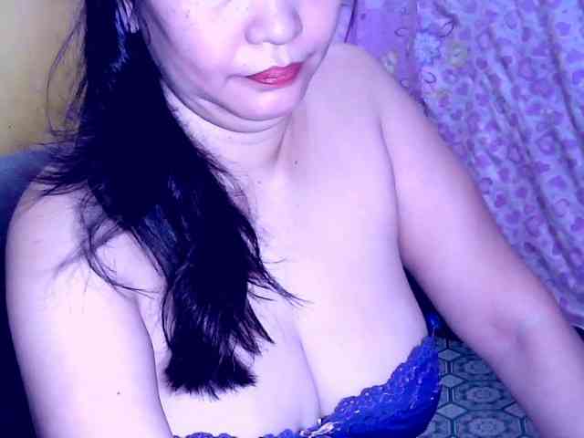 Carmela4u webcam