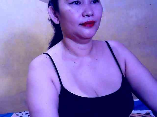 SweetMonlight webcam