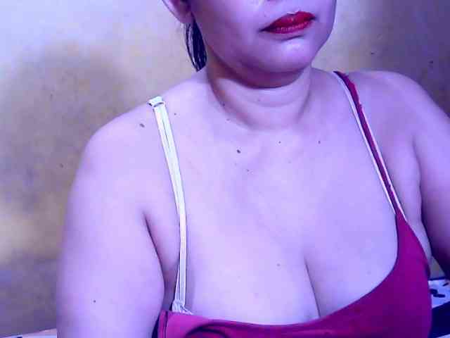 SweetMonlight webcam