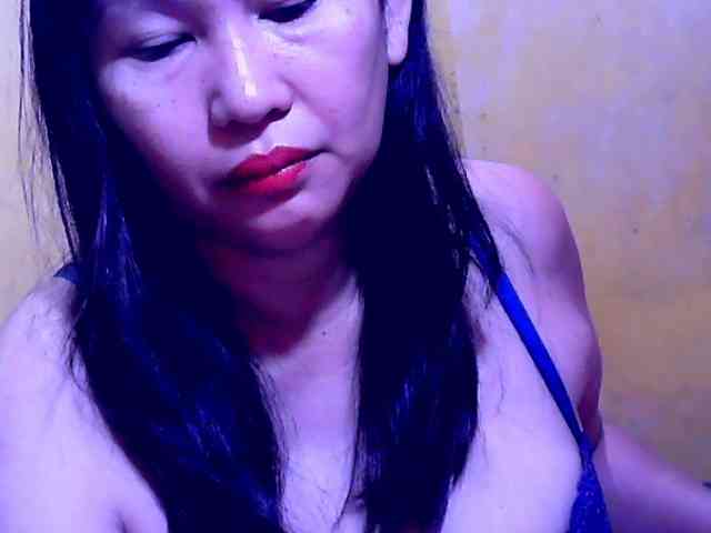 SweetMonlight webcam