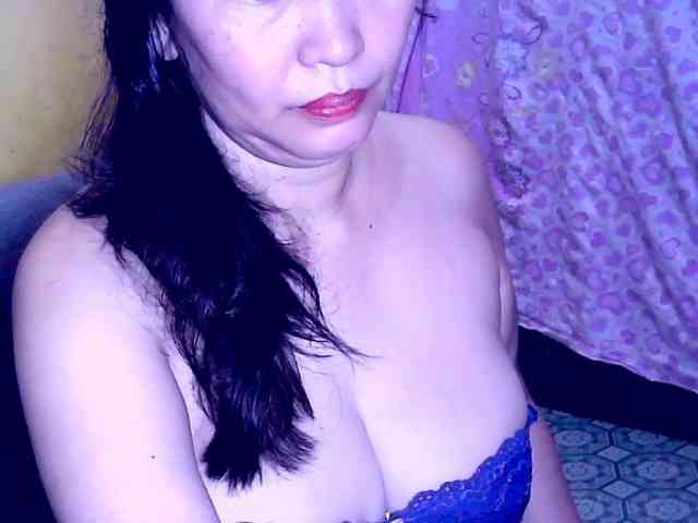 Carmela4u webcam