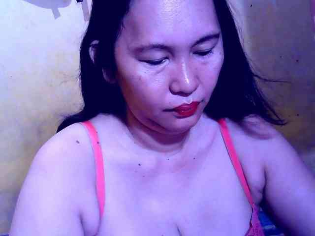 SweetMonlight webcam