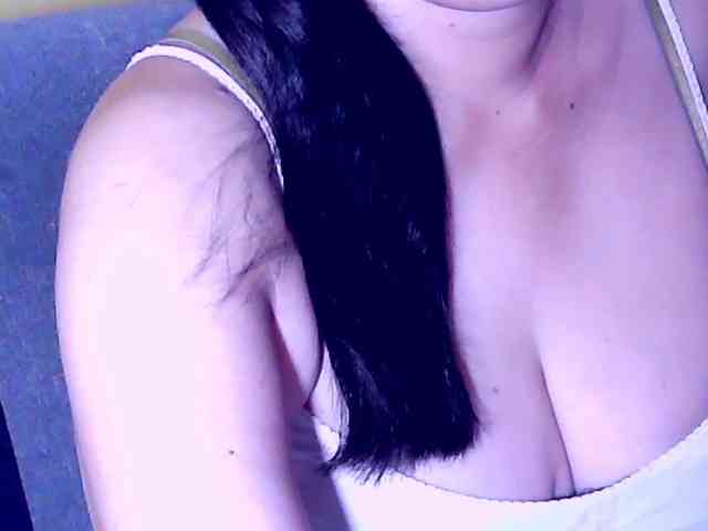 SweetMonlight webcam