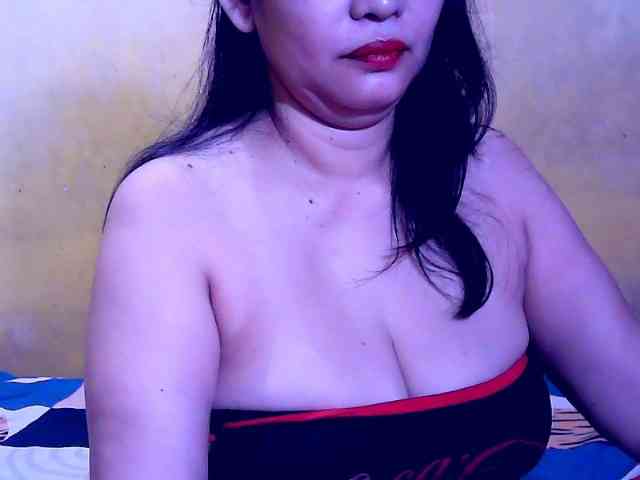 SweetMonlight webcam