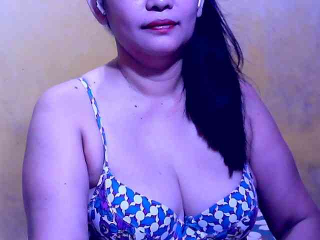 SweetMonlight webcam