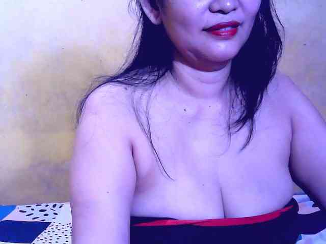 SweetMonlight webcam