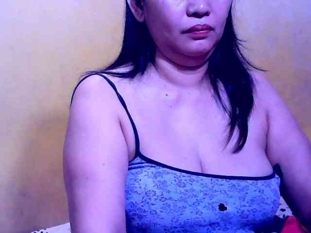 SweetMonlight webcam