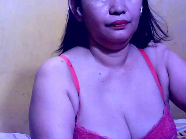 SweetMonlight webcam