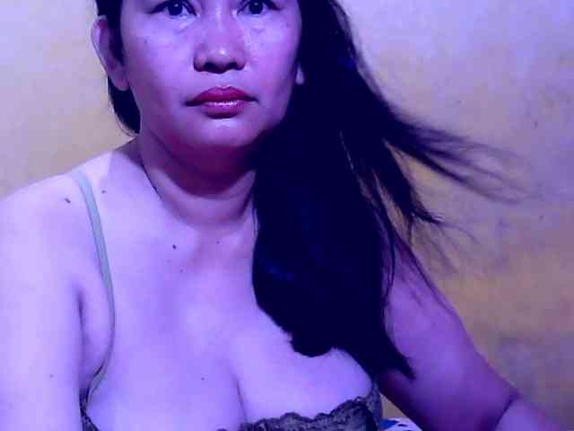 SweetMonlight webcam