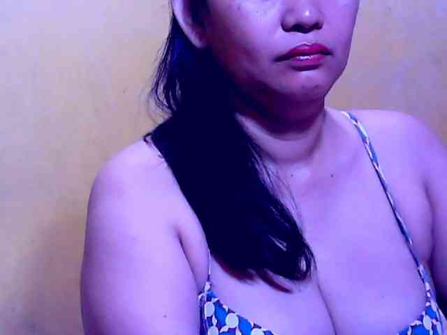 SweetMonlight webcam