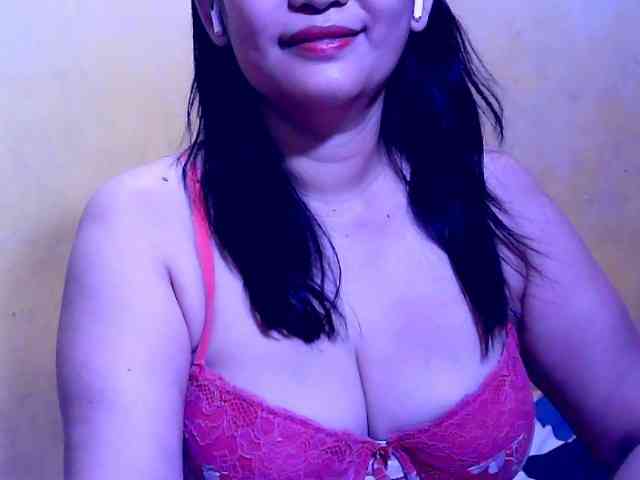 SweetMonlight webcam