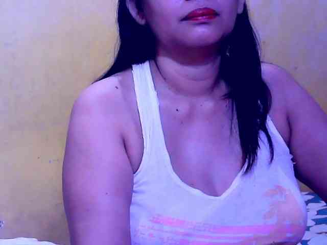 SweetMonlight webcam