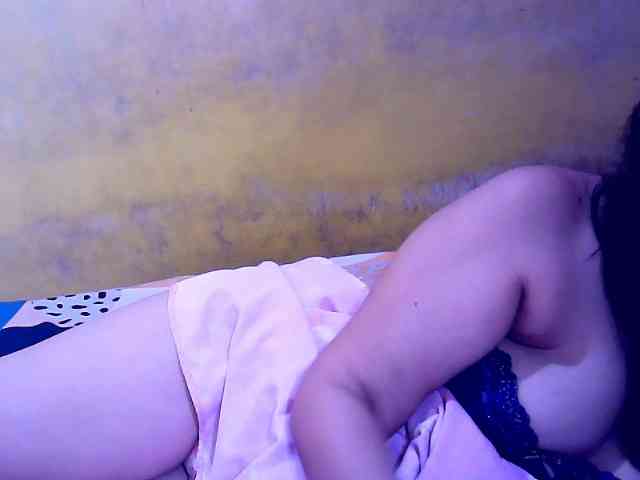 SweetMonlight webcam