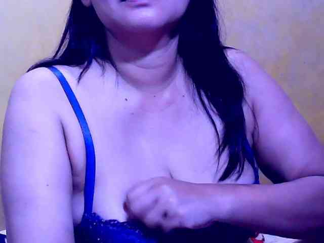 SweetMonlight webcam