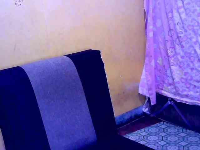 SweetMonlight webcam