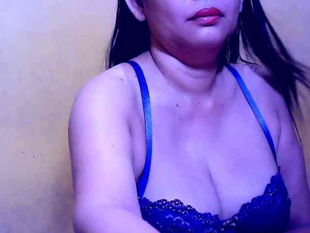 SweetMonlight webcam