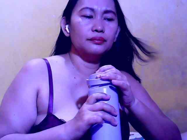 SweetMonlight webcam