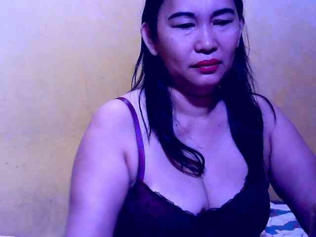 SweetMonlight webcam