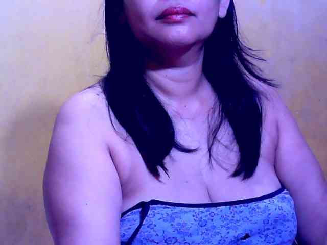 SweetMonlight webcam