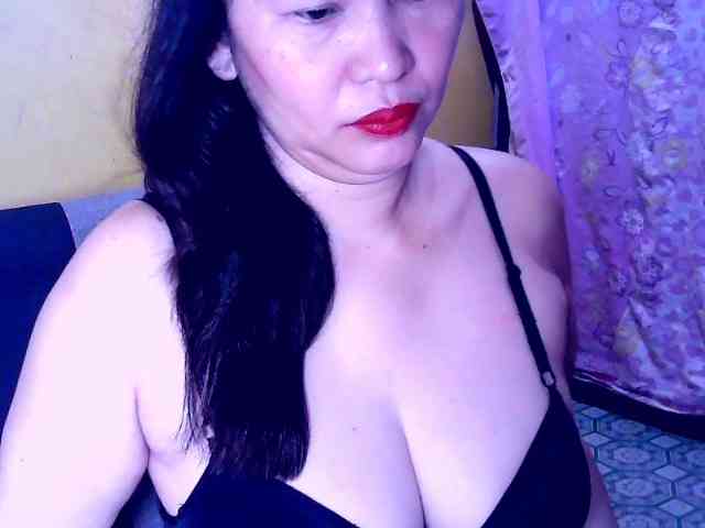 Carmela4u webcam