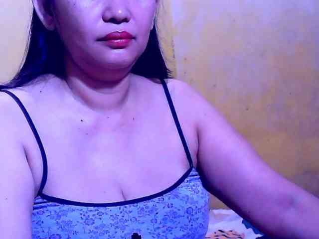 SweetMonlight webcam