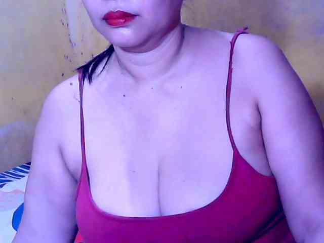 SweetMonlight webcam