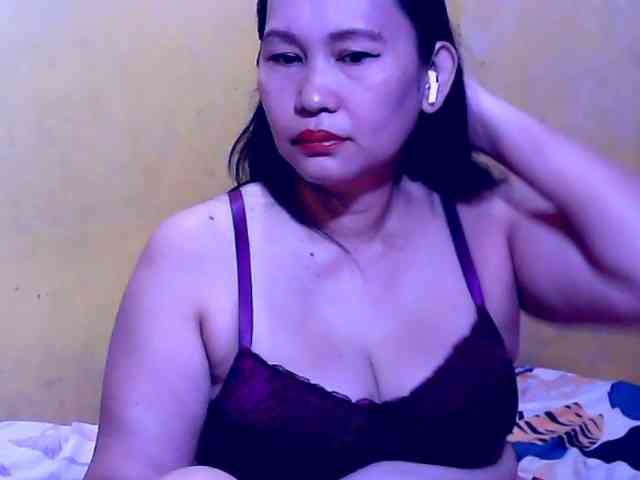 SweetMonlight webcam