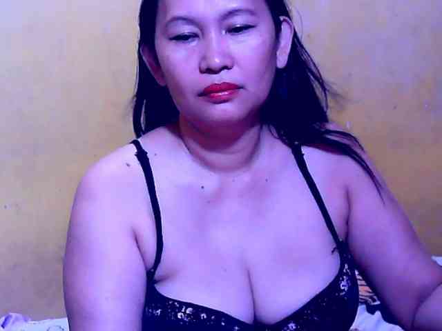 SweetMonlight webcam