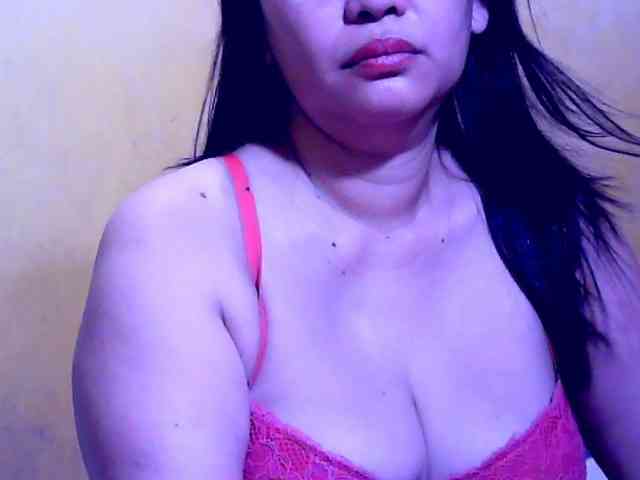 SweetMonlight webcam