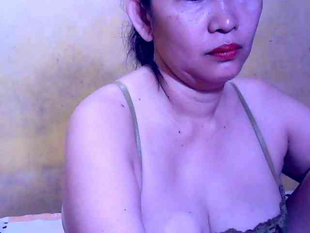 SweetMonlight webcam