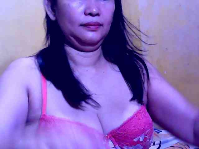 SweetMonlight webcam