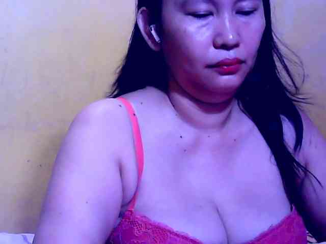 SweetMonlight webcam