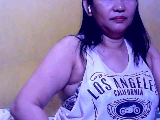 SweetMonlight webcam